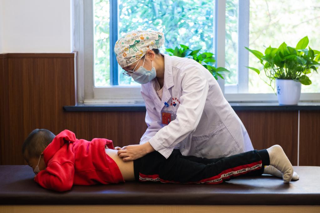 秋冬季青少年兒童中醫保健寶典 順應天時，守護成長